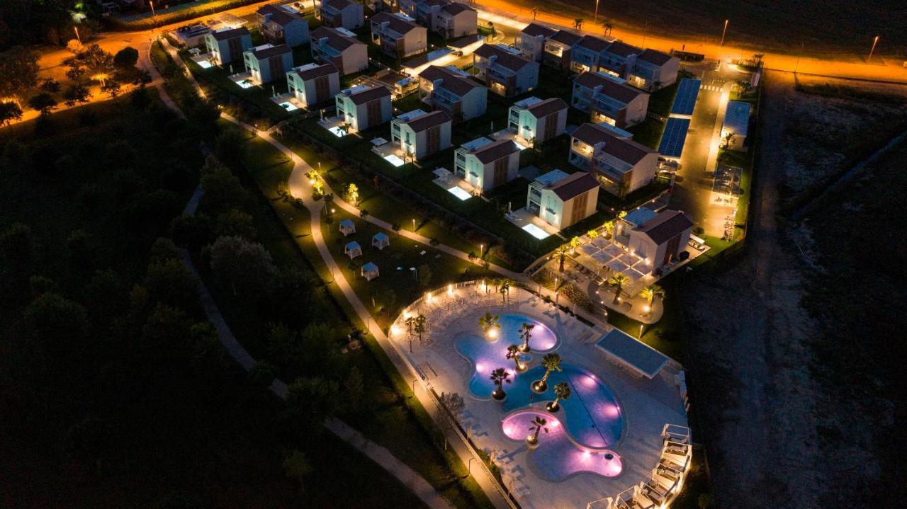 Pareus Beach Resort 卡奥莱 外观 照片