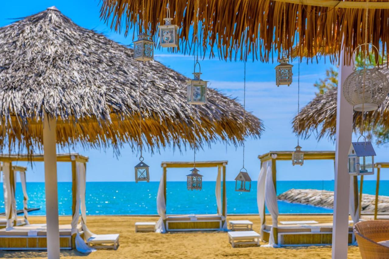 Pareus Beach Resort 卡奥莱 外观 照片